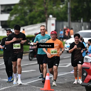 Runner Photo 8513711