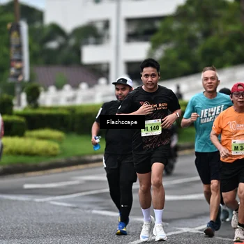 Runner Photo 8513715