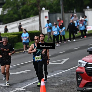Runner Photo 8513768