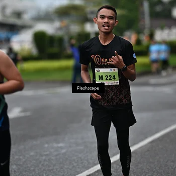 Runner Photo 8513776
