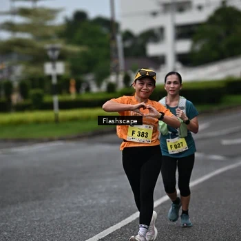 Runner Photo 8513947