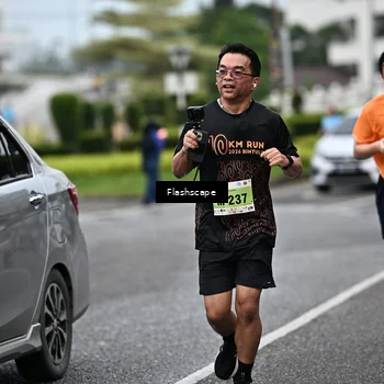 Runner Photo 8514032