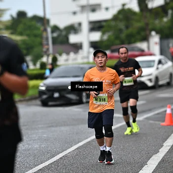 Runner Photo 8514076