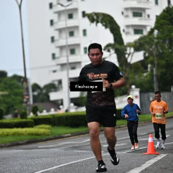 Runner Photo 8514155