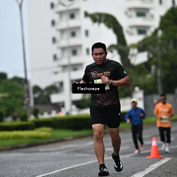 Runner Photo 8514164