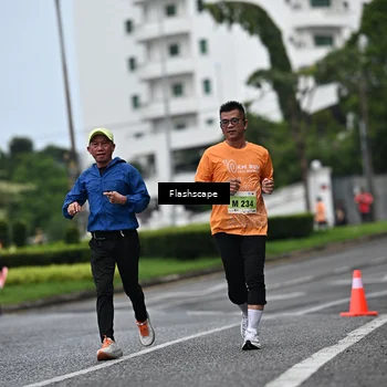 Runner Photo 8514166