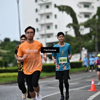 Runner Photo 8514223