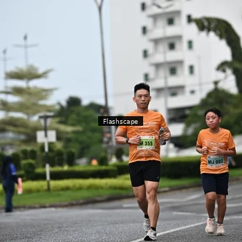 Runner Photo 8514327