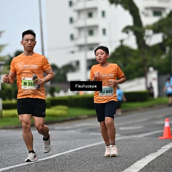 Runner Photo 8514337