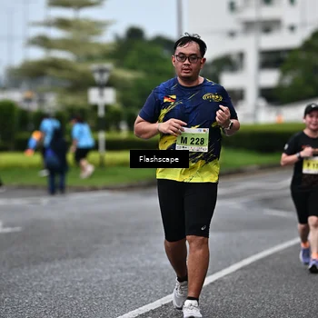 Runner Photo 8514369