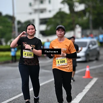 Runner Photo 8514392
