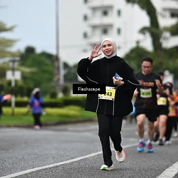 Runner Photo 8514445