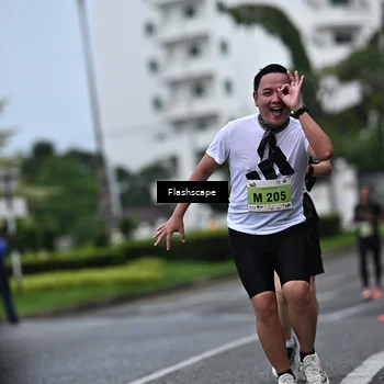 Runner Photo 8514532