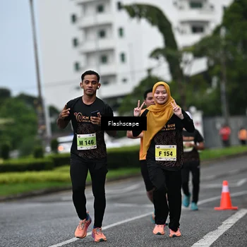 Runner Photo 8514553