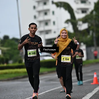 Runner Photo 8514572