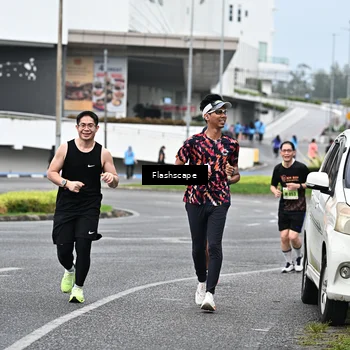 Runner Photo 8514642