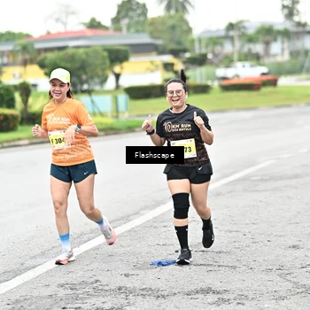 Runner Photo 8514667