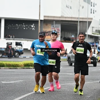Runner Photo 8514668