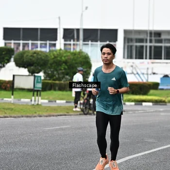 Runner Photo 8514732