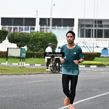 Runner Photo 8514734
