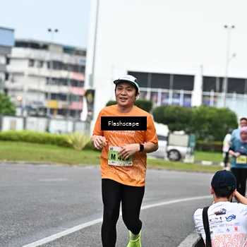 Runner Photo 8514795