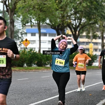 Runner Photo 8514846