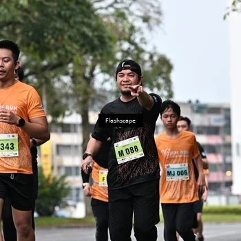 Runner Photo 8515086