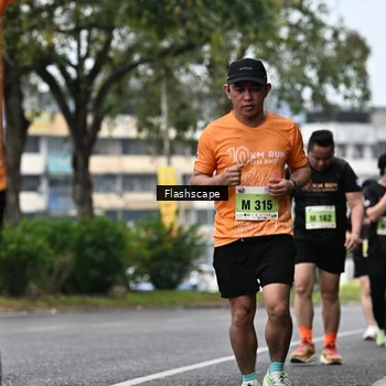 Runner Photo 8515188