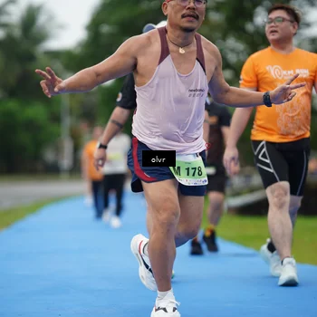 Runner Photo 8515545
