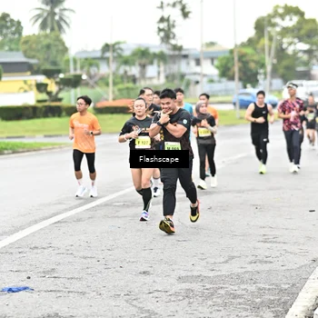 Runner Photo 8515638