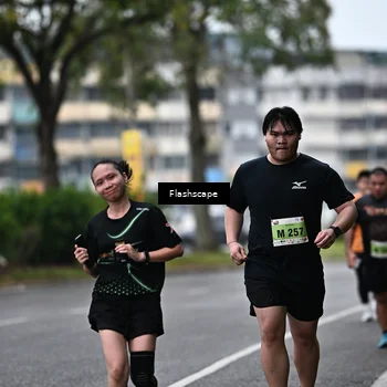 Runner Photo 8515681
