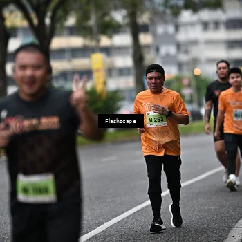 Runner Photo 8515706