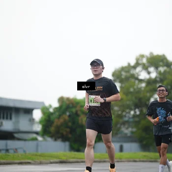 Runner Photo 8515716
