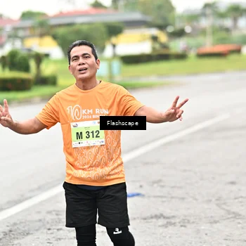 Runner Photo 8515791