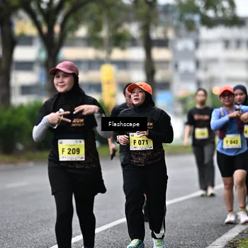 Runner Photo 8515915