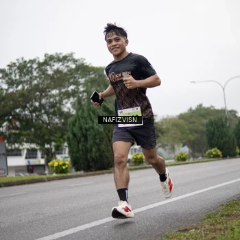 Runner Photo 8516007