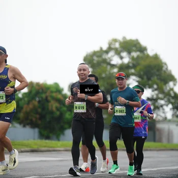 Runner Photo 8516024