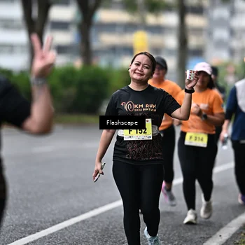 Runner Photo 8516031