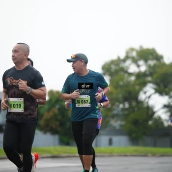 Runner Photo 8516041
