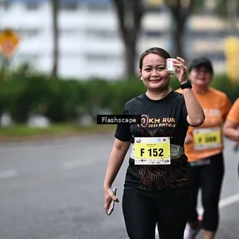 Runner Photo 8516042