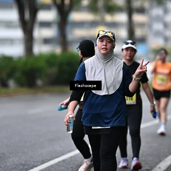Runner Photo 8516061