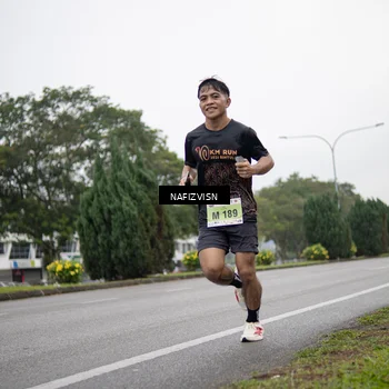 Runner Photo 8516073