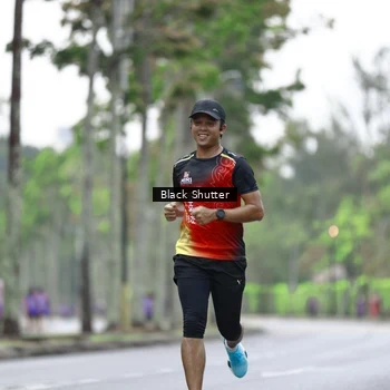 Runner Photo 8516109