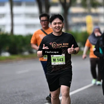 Runner Photo 8516127