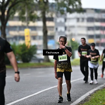 Runner Photo 8516179