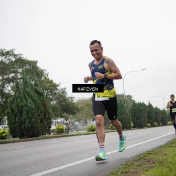 Runner Photo 8516236