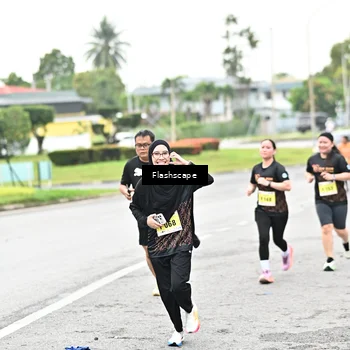 Runner Photo 8516258
