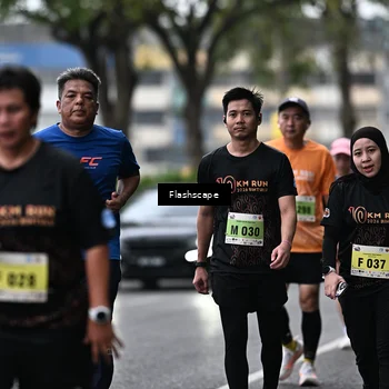 Runner Photo 8516265