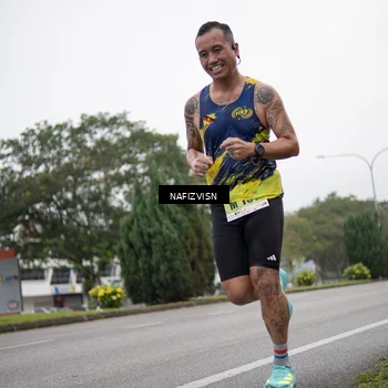 Runner Photo 8516312