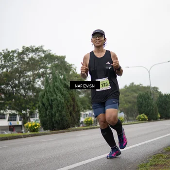 Runner Photo 8516373